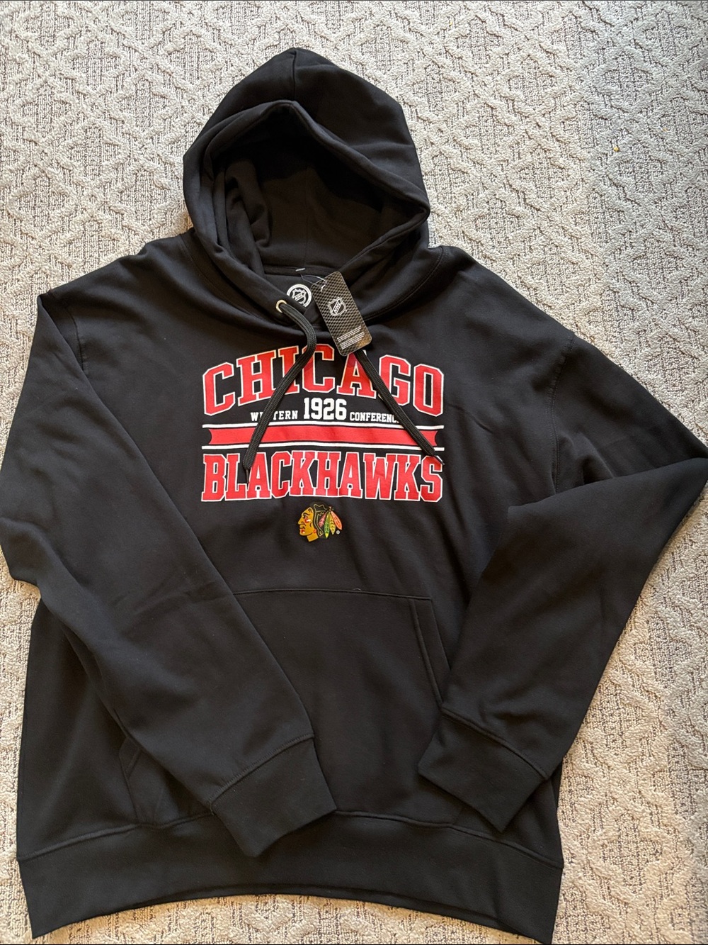 Chicago Blackhawks Men's Black Pullover Hoodie